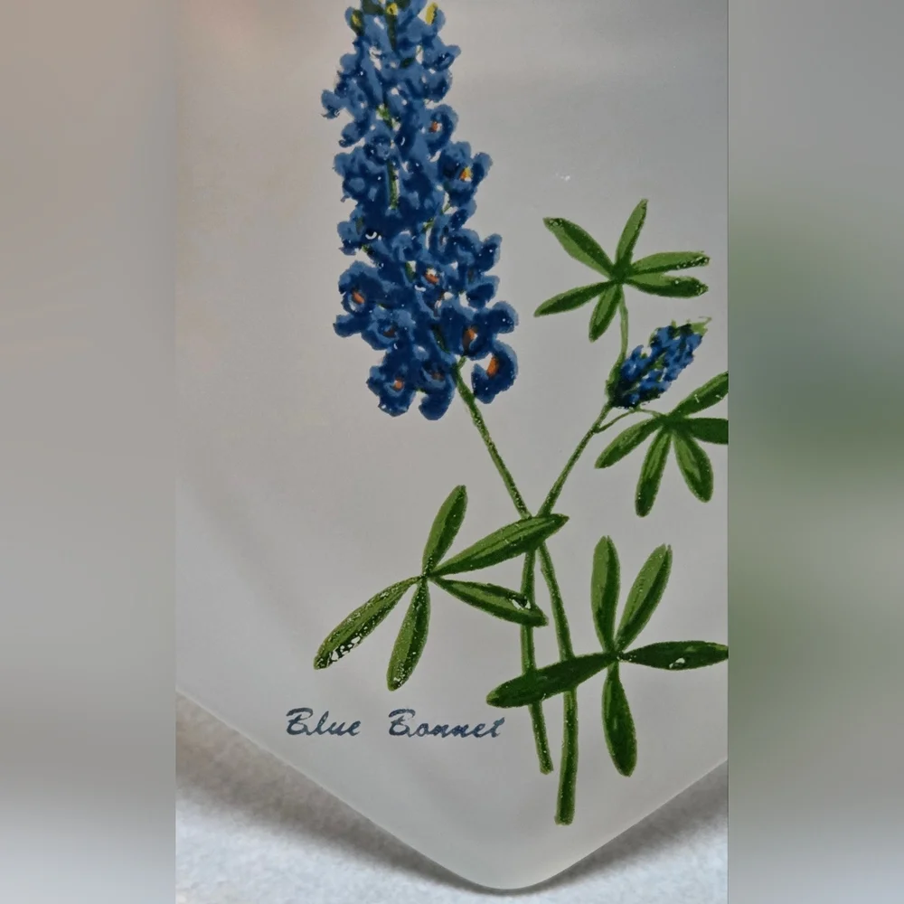 Westmoreland Style Vtg Frosted Glass Fairy Lamp Painted With Texas Bluebonnets
